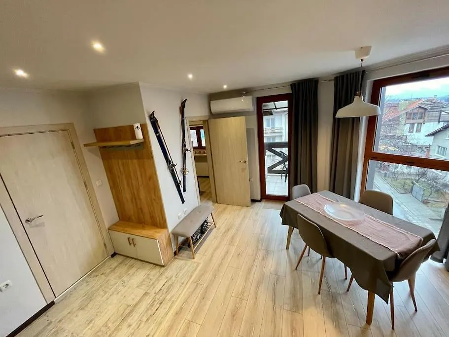 Cosy Mountain View Apartment 1 Bansko